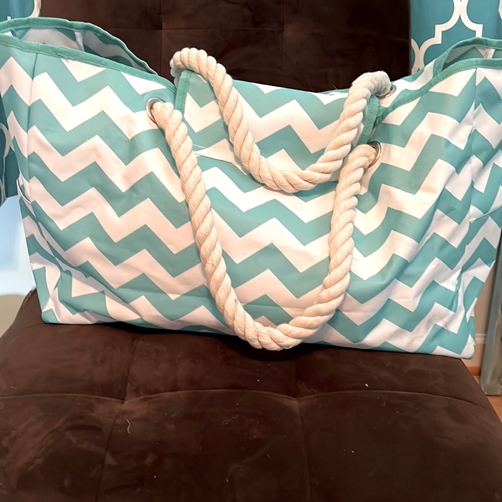 Large Shylero Tote/Beach Bag Brand New
